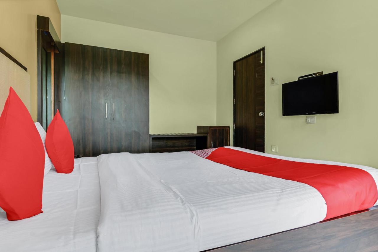Oyo 48352 Hotel Bhagyalaxmi Kāla Exterior foto